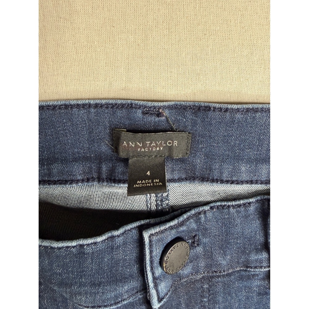 Ann Taylor Factory Women's Ankle Jeans Size 4 Blue Lace Hem Blue Denim Skinny - Picture 5 of 12